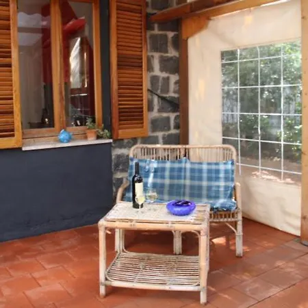 Bouganville House Apartman *